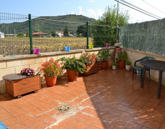 Vivienda para entrar a vivir en Puentelarra