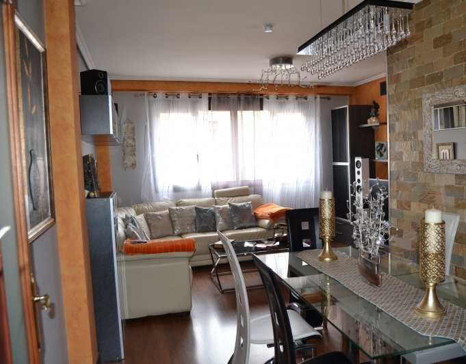 Vivienda para entrar a vivir en Puentelarra