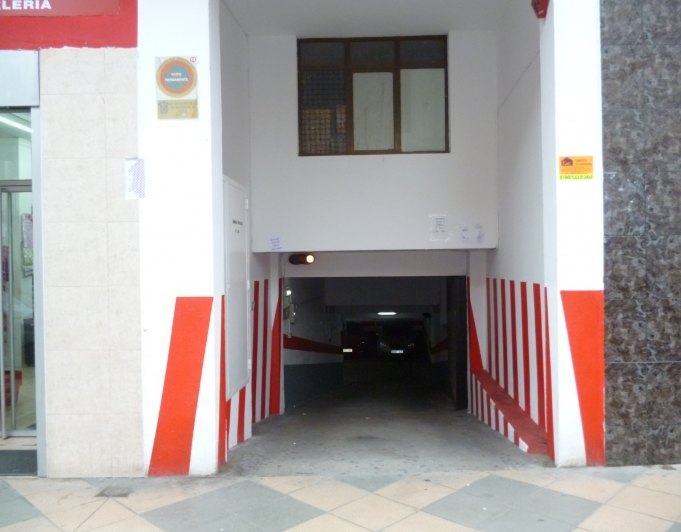 Plaza de garaje C/ Condado de Treviño