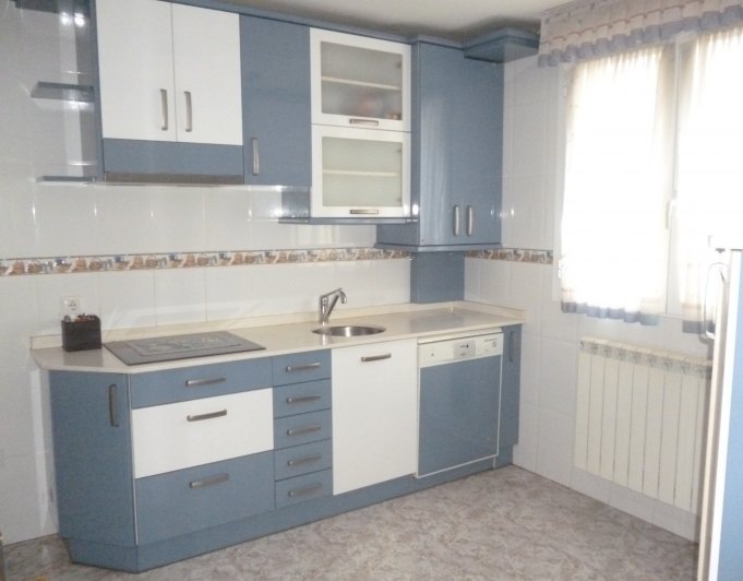Terraced house in the village of La Rioja 15 minutes from Miranda