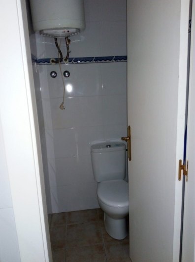 Rental of commercial premises in Calle Arenal