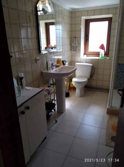 Casa a la venta de tres alturas en San Millán.