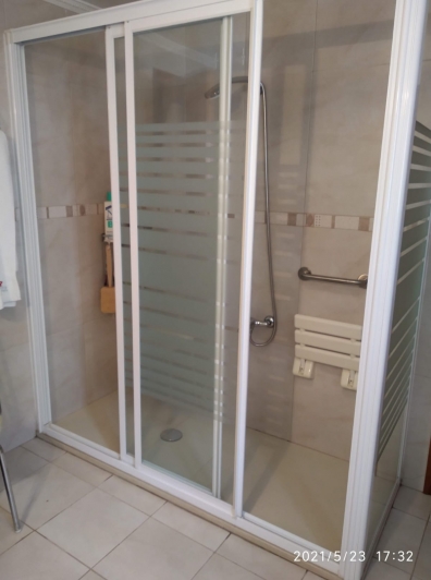 Casa a la venta de tres alturas en San Millán.