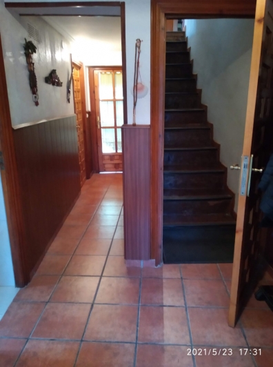 Casa a la venta de tres alturas en San Millán.
