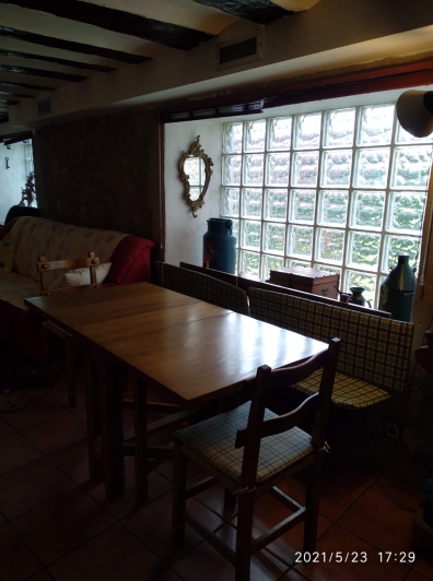 Casa a la venta de tres alturas en San Millán.