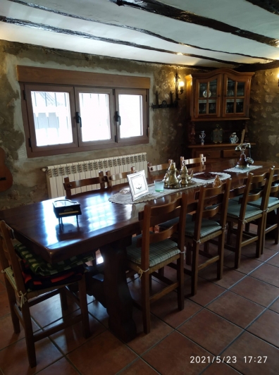 Casa a la venta de tres alturas en San Millán.