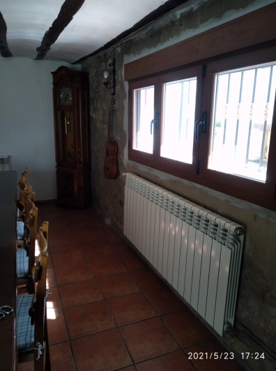Casa a la venta de tres alturas en San Millán.