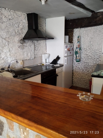 Casa a la venta de tres alturas en San Millán.