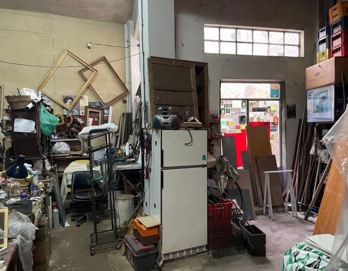 Local a la venta con grandes posibilidades