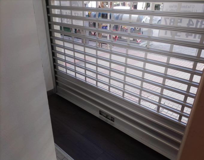 Local for rent in the city center