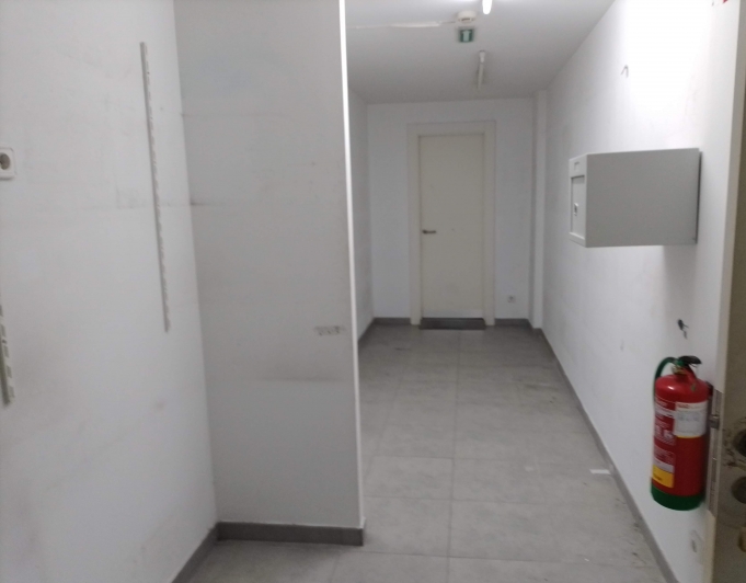 Local for rent in the city center