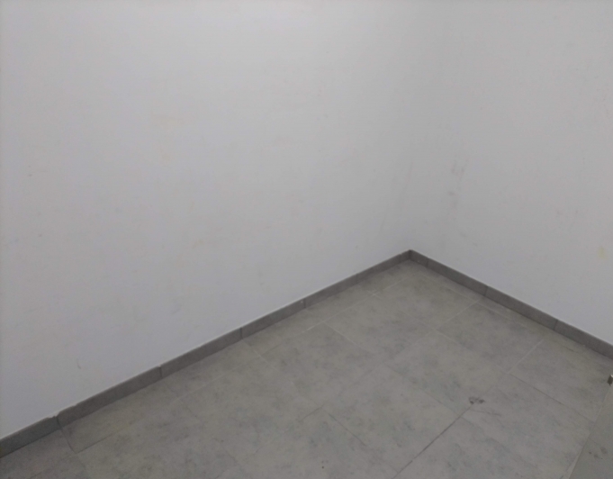 Local for rent in the city center