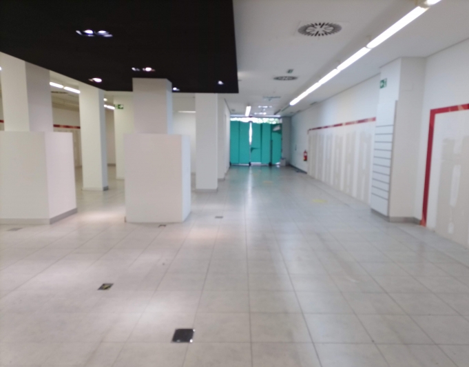 Local for rent in the city center
