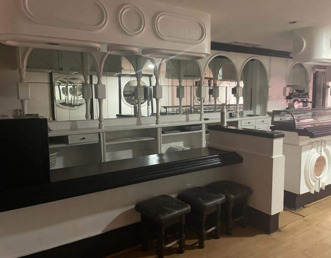 Bar/restaurant rental in the city centre