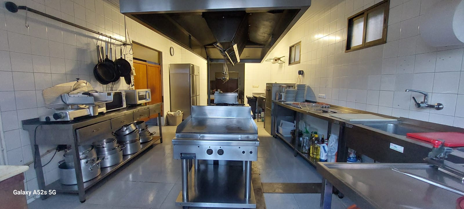 RESTAURTANTE EN VENTA CON NEGOCIO AL DIA
