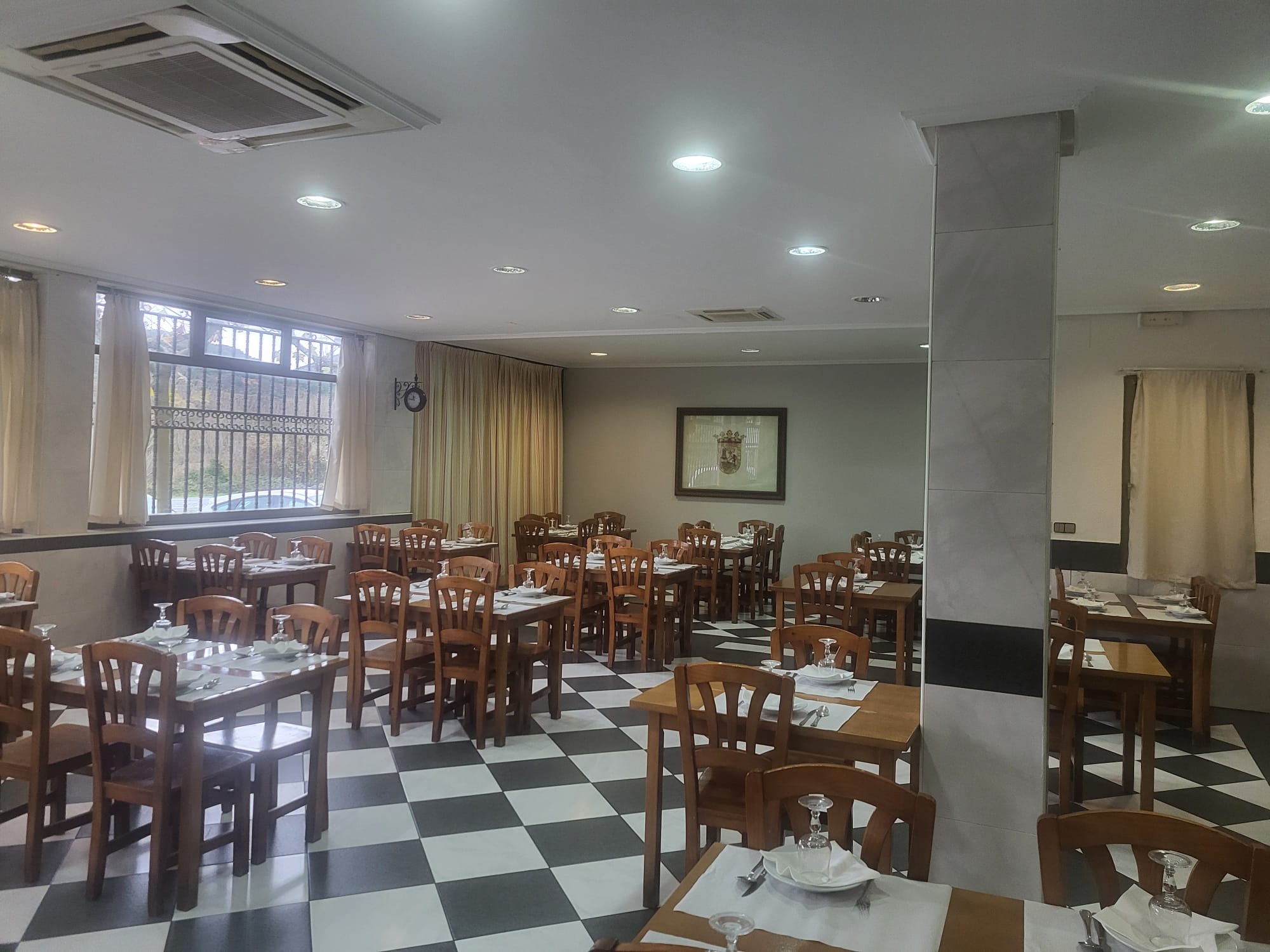 RESTAURTANTE EN VENTA CON NEGOCIO AL DIA