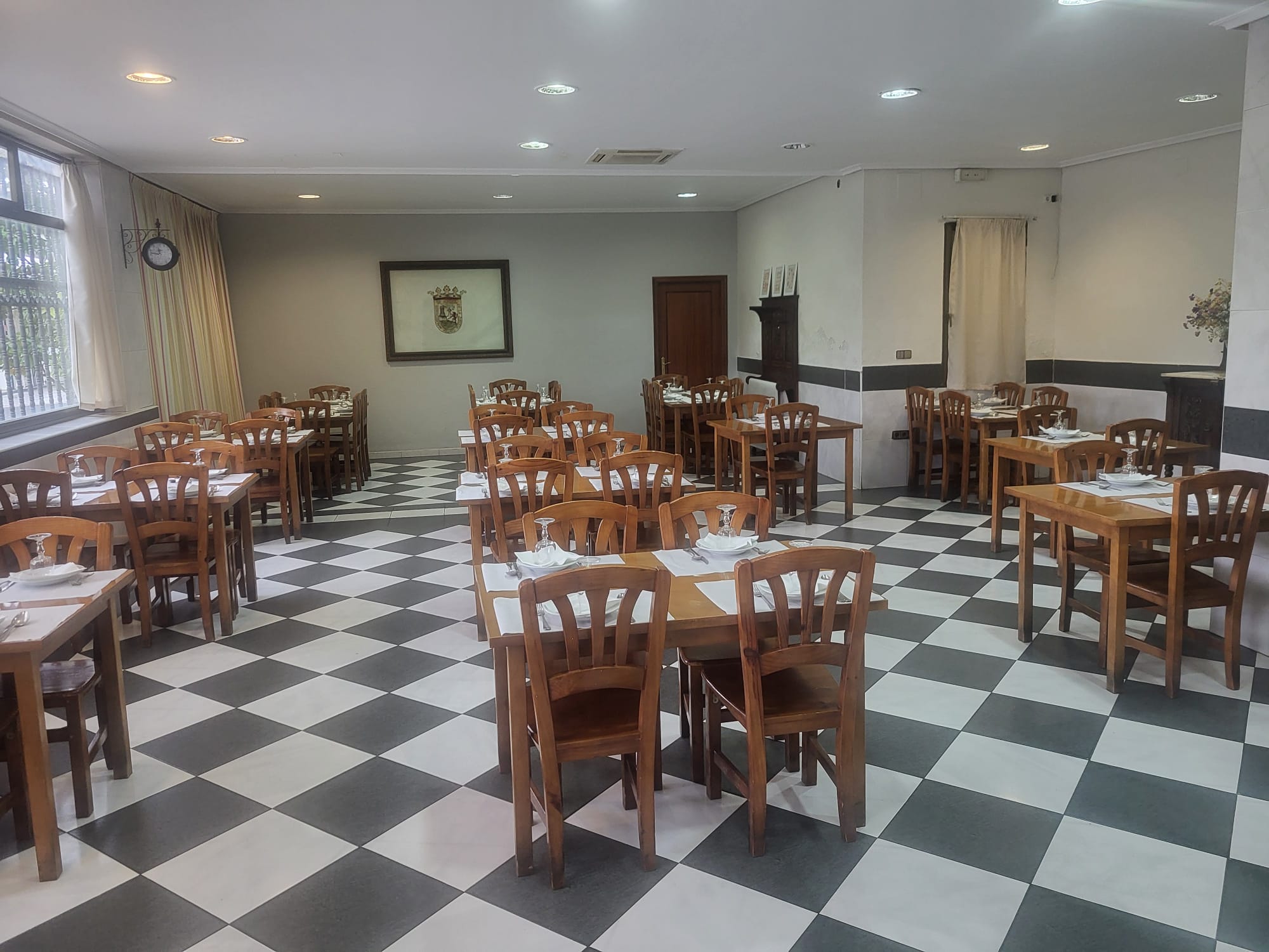 RESTAURTANTE EN VENTA CON NEGOCIO AL DIA