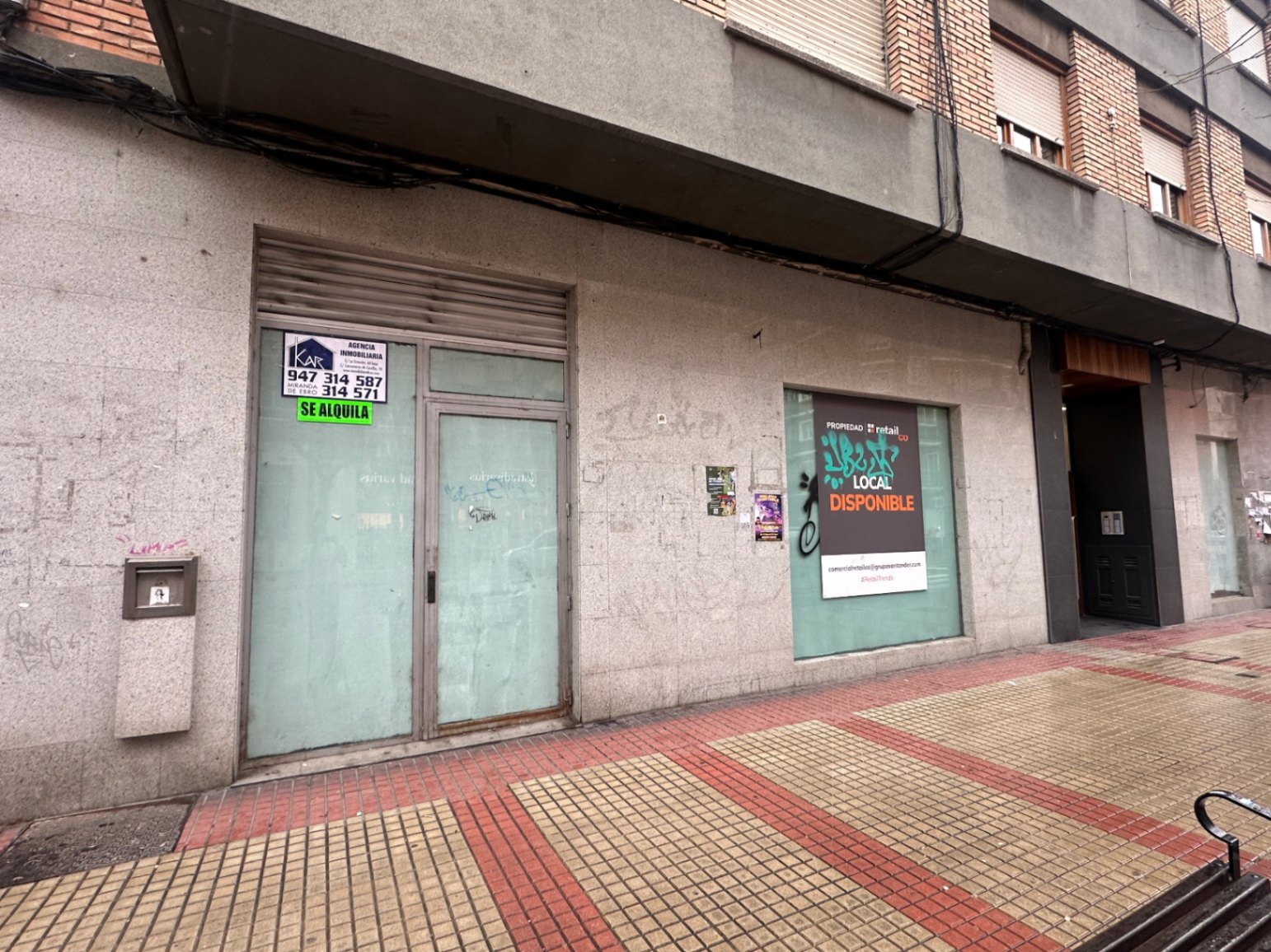 Local comercial en el centro de la ciudad en Calle Estación
