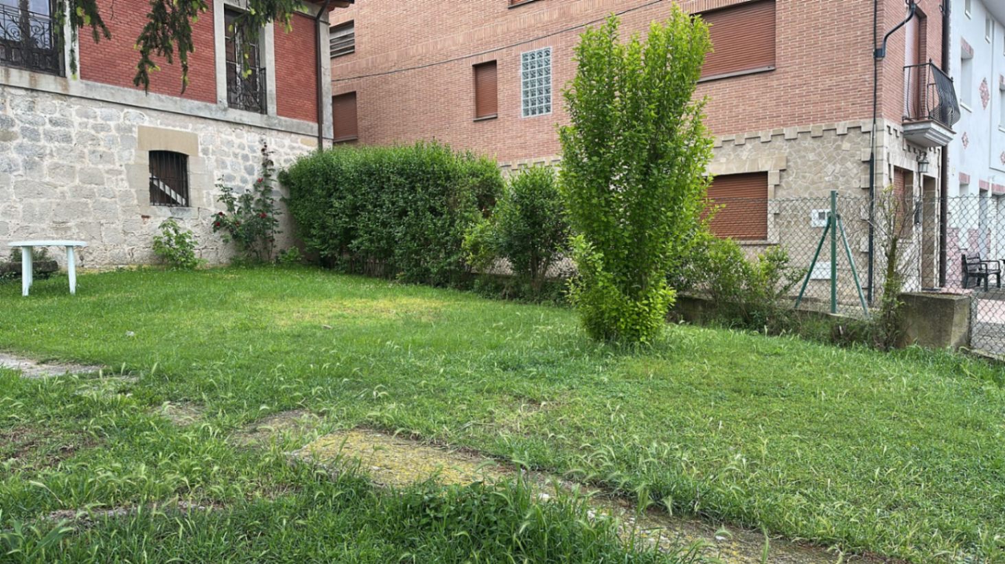 Casa con encanto en Orón