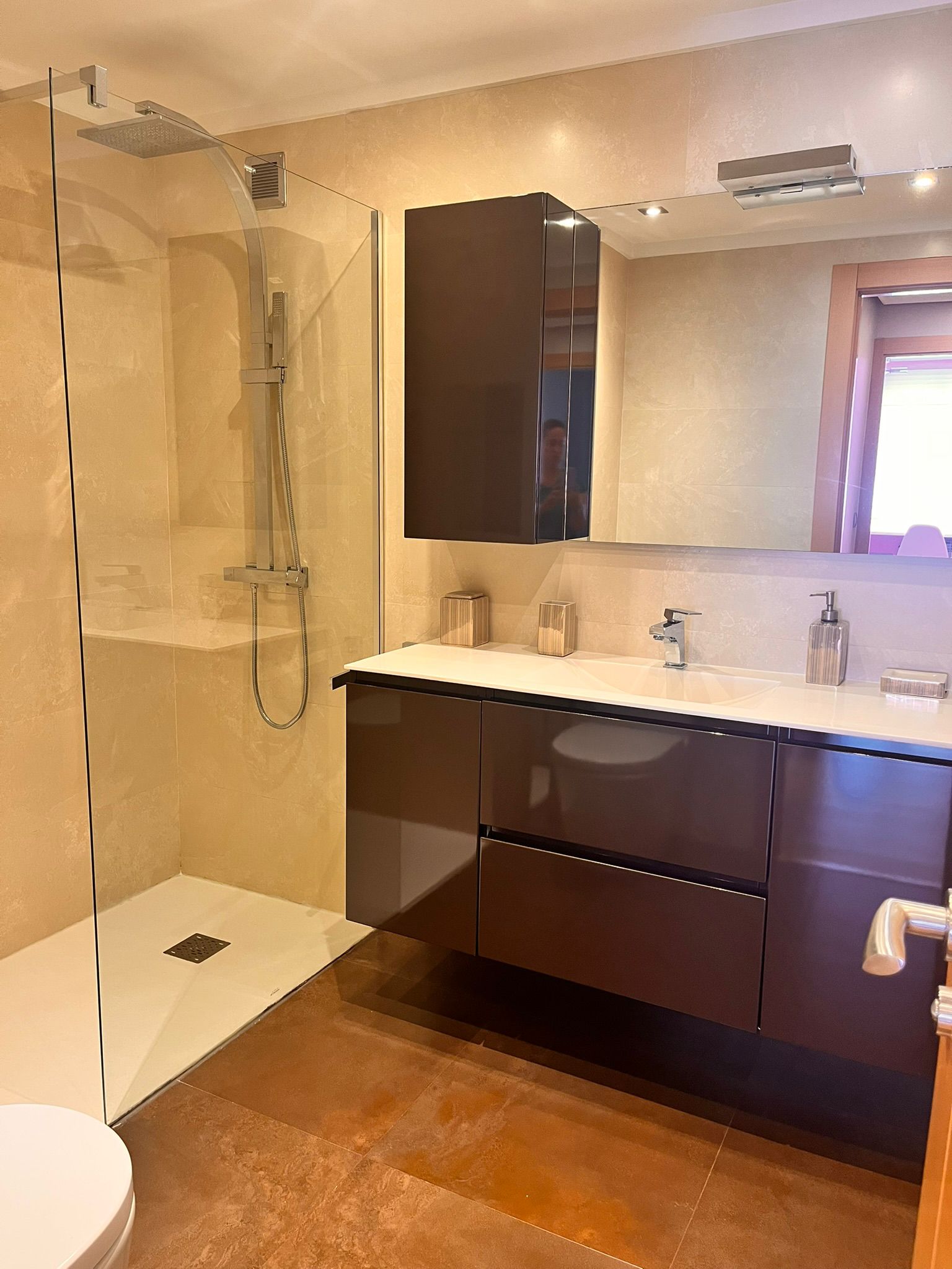 Precioso piso en venta en el centro de la ciudad con plaza de garaje incluida
