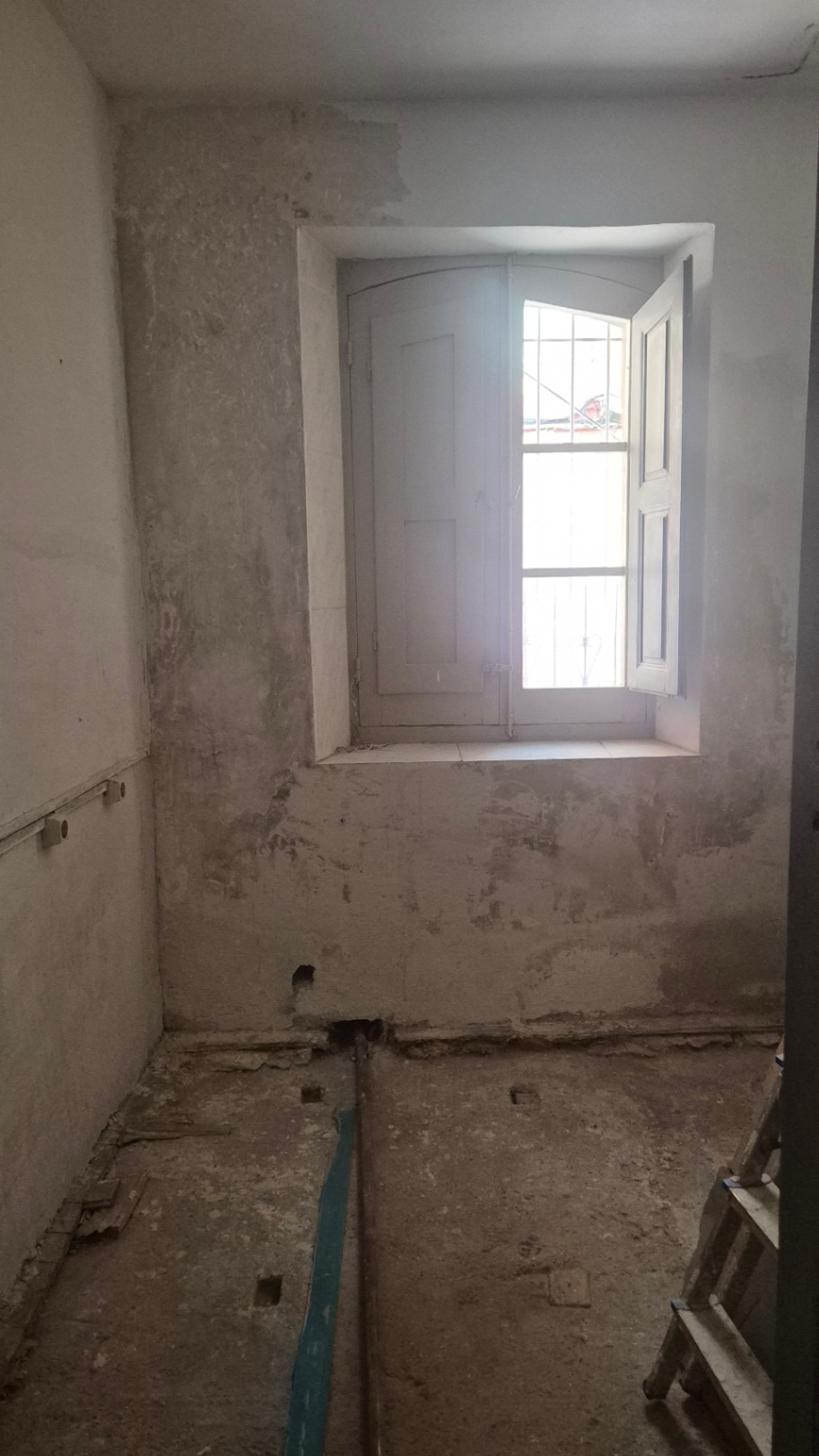 Edificio entero a la venta (4 viviendas)