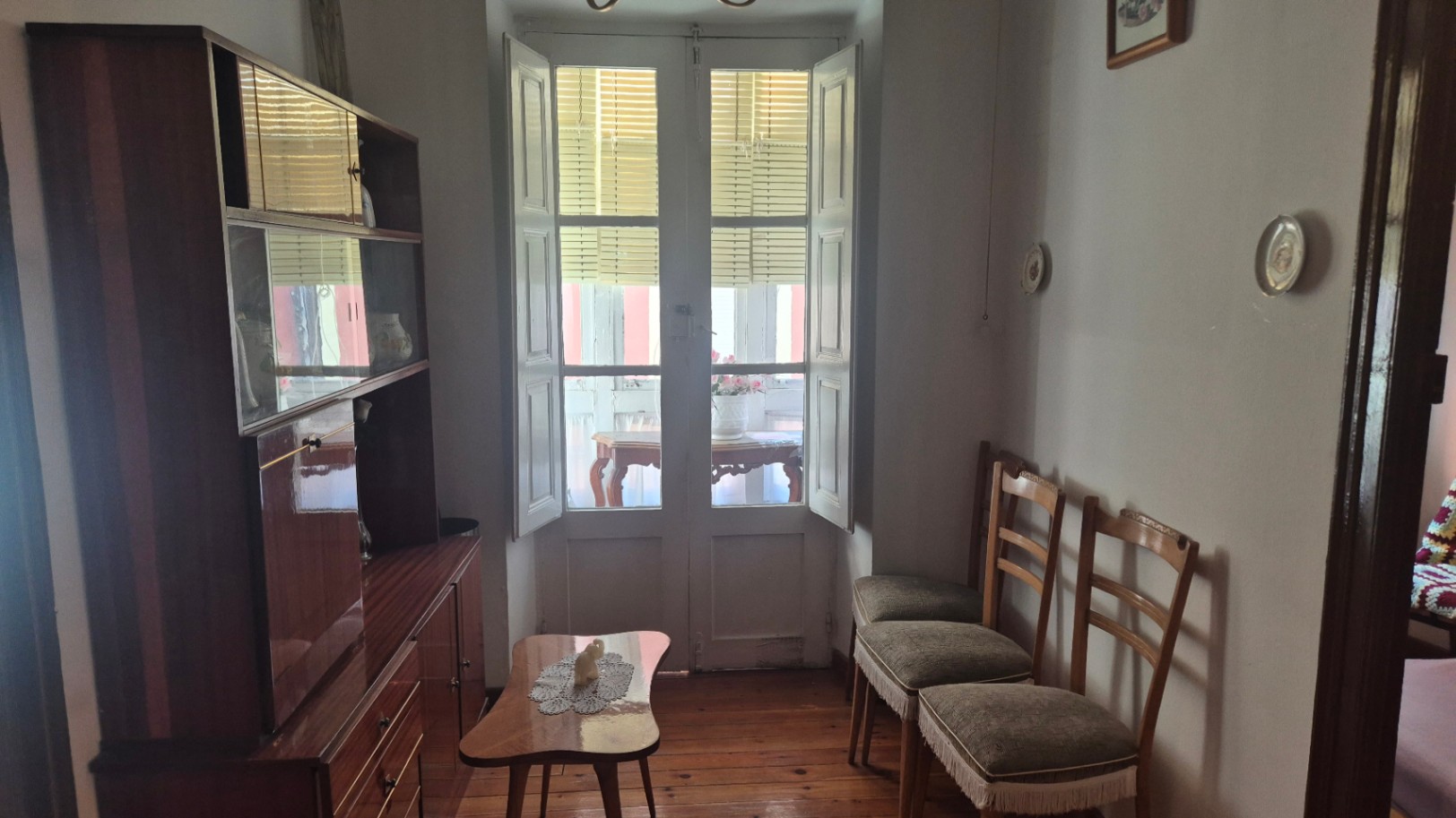 Edificio entero a la venta (4 viviendas)