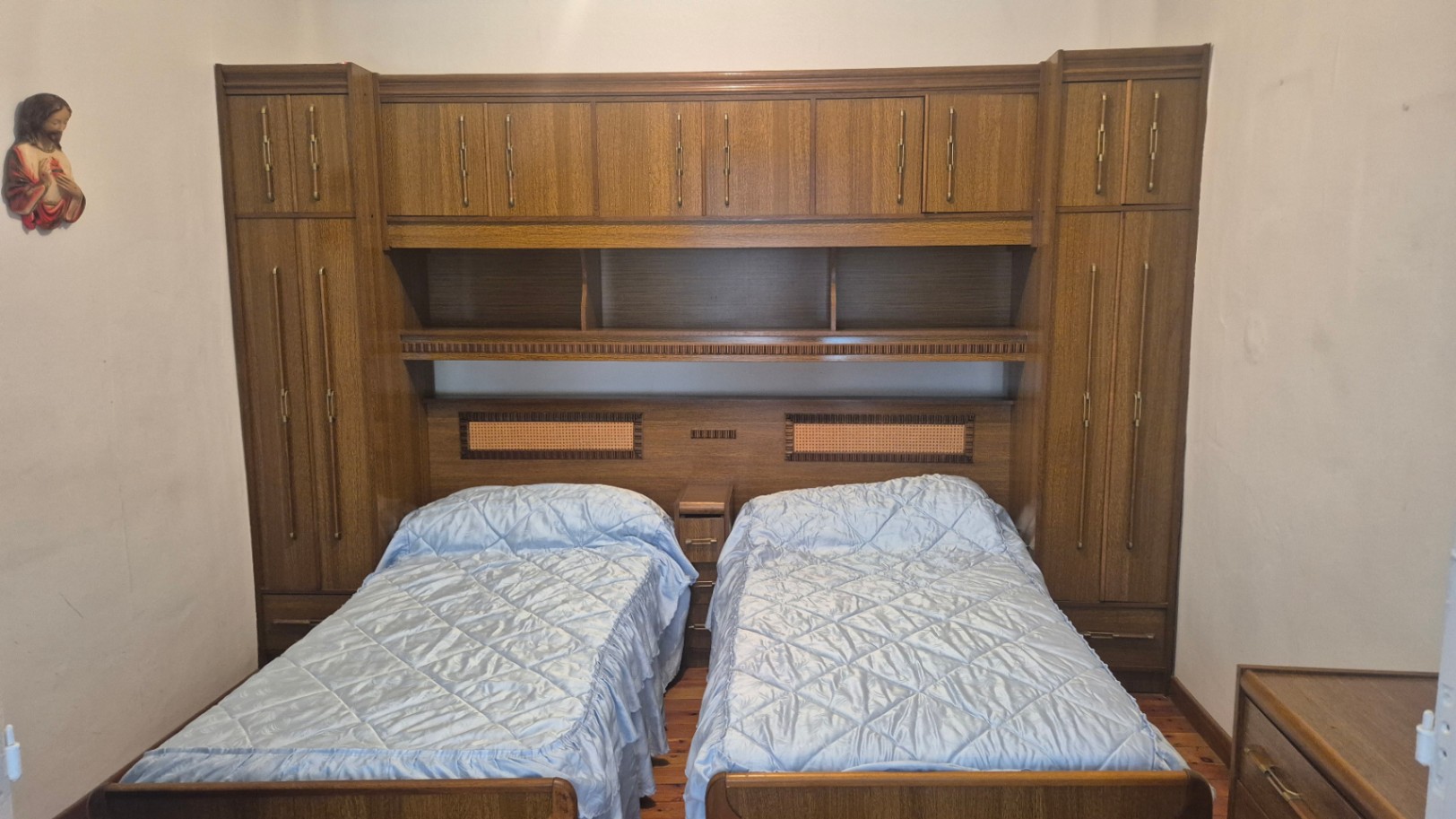 Edificio entero a la venta (4 viviendas)