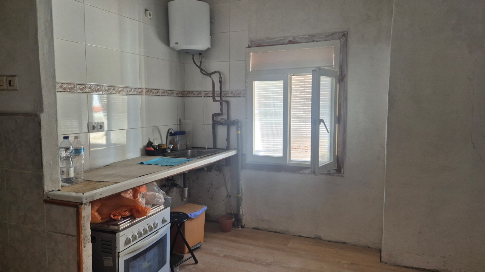 Edificio entero a la venta (4 viviendas)