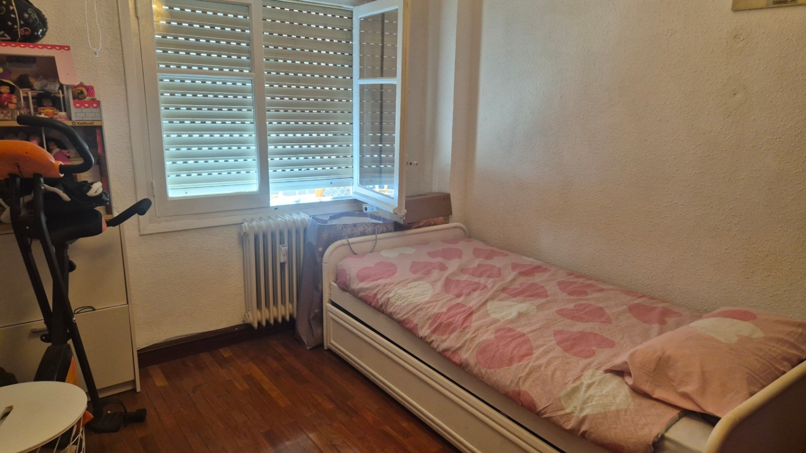 Piso a la venta en calle Santa Lucía.