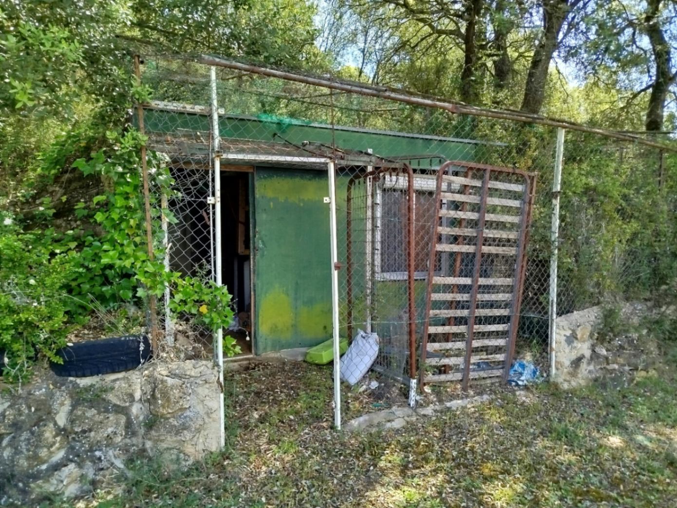 COUNTRY HOUSE WITH 6,000 METERS OF LAND