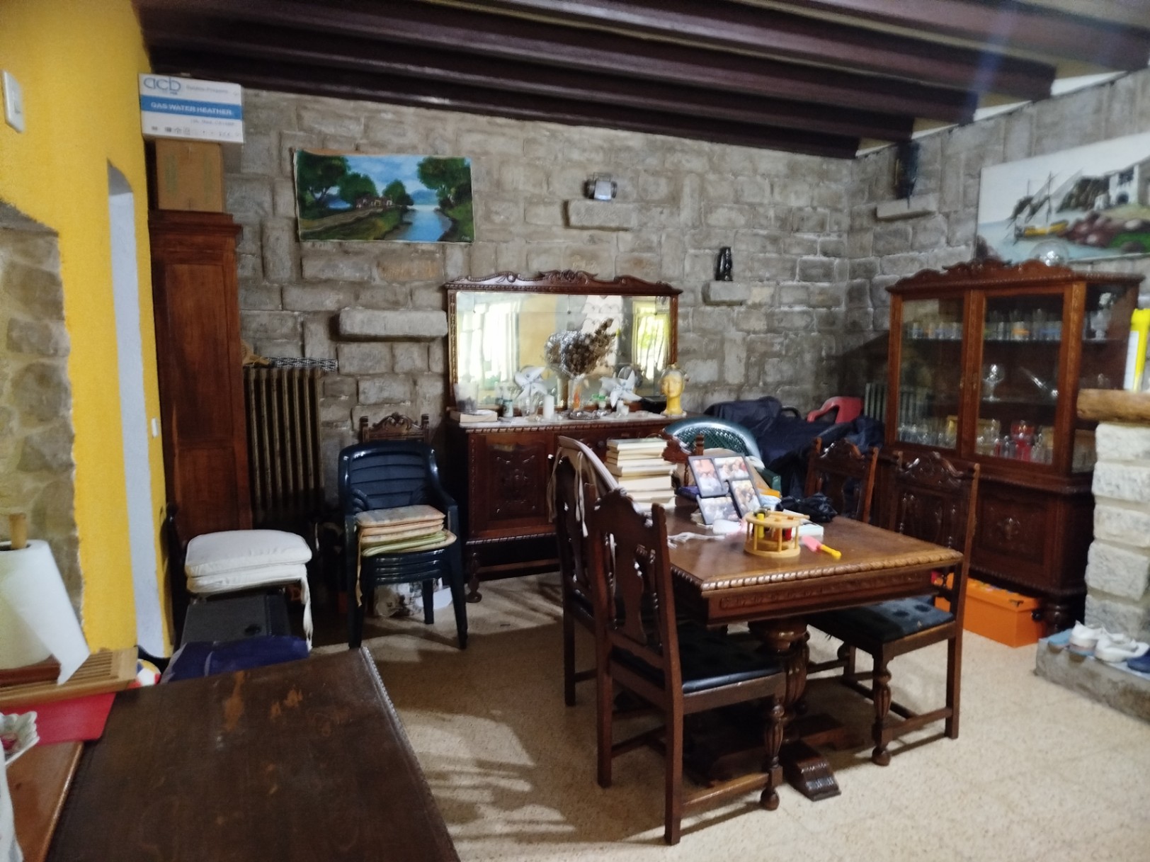 COUNTRY HOUSE WITH 6,000 METERS OF LAND
