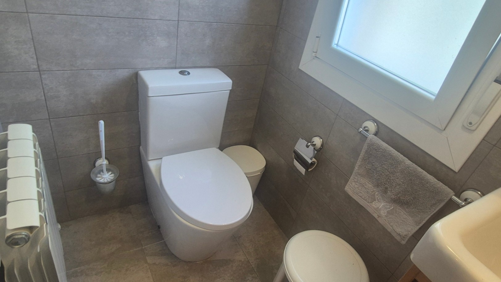 Studio for sale with elevator and parking space