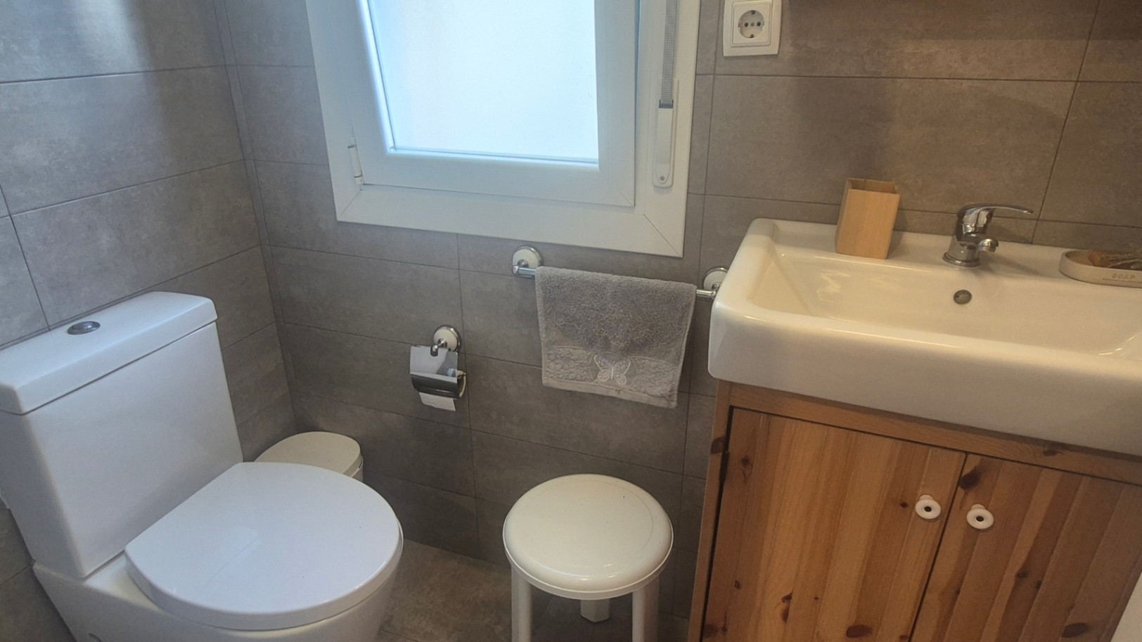 Studio for sale with elevator and parking space