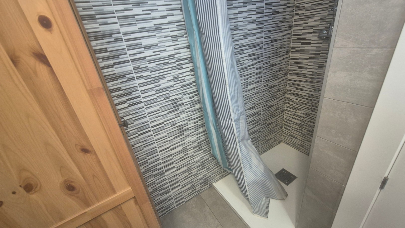 Studio for sale with elevator and parking space