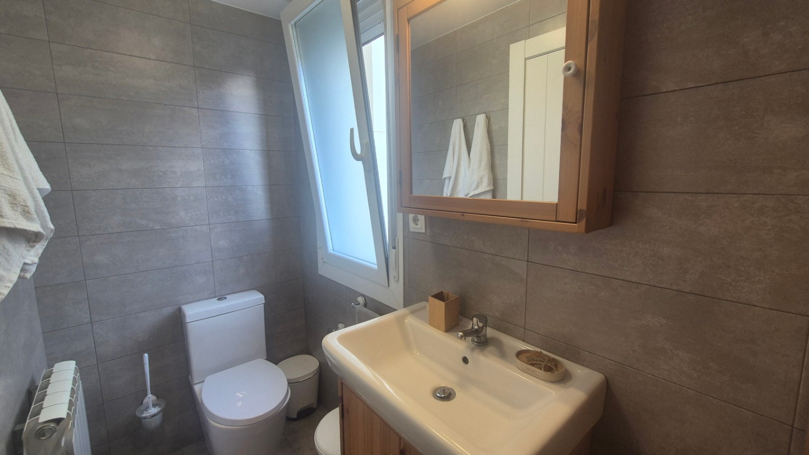 Studio for sale with elevator and parking space