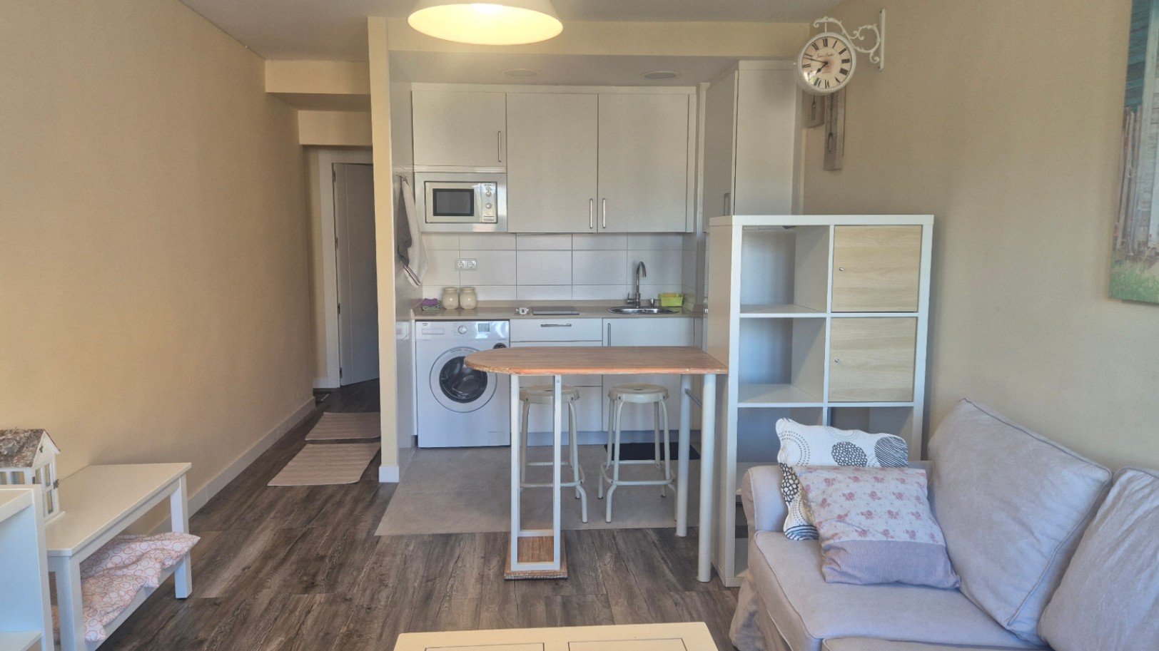Studio for sale with elevator and parking space