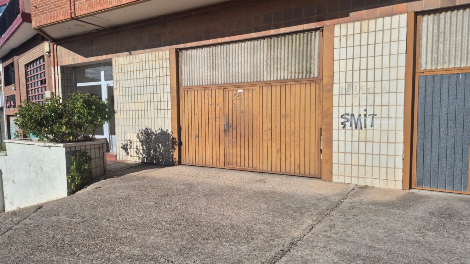 Studio for sale with elevator and parking space