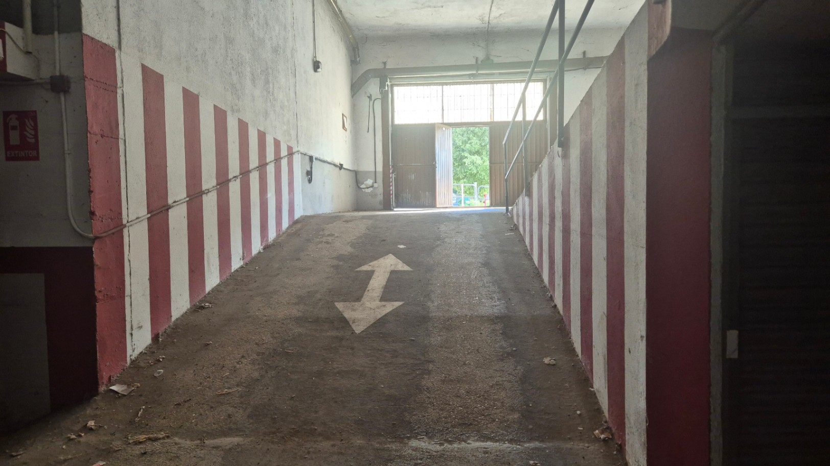 Studio for sale with elevator and parking space