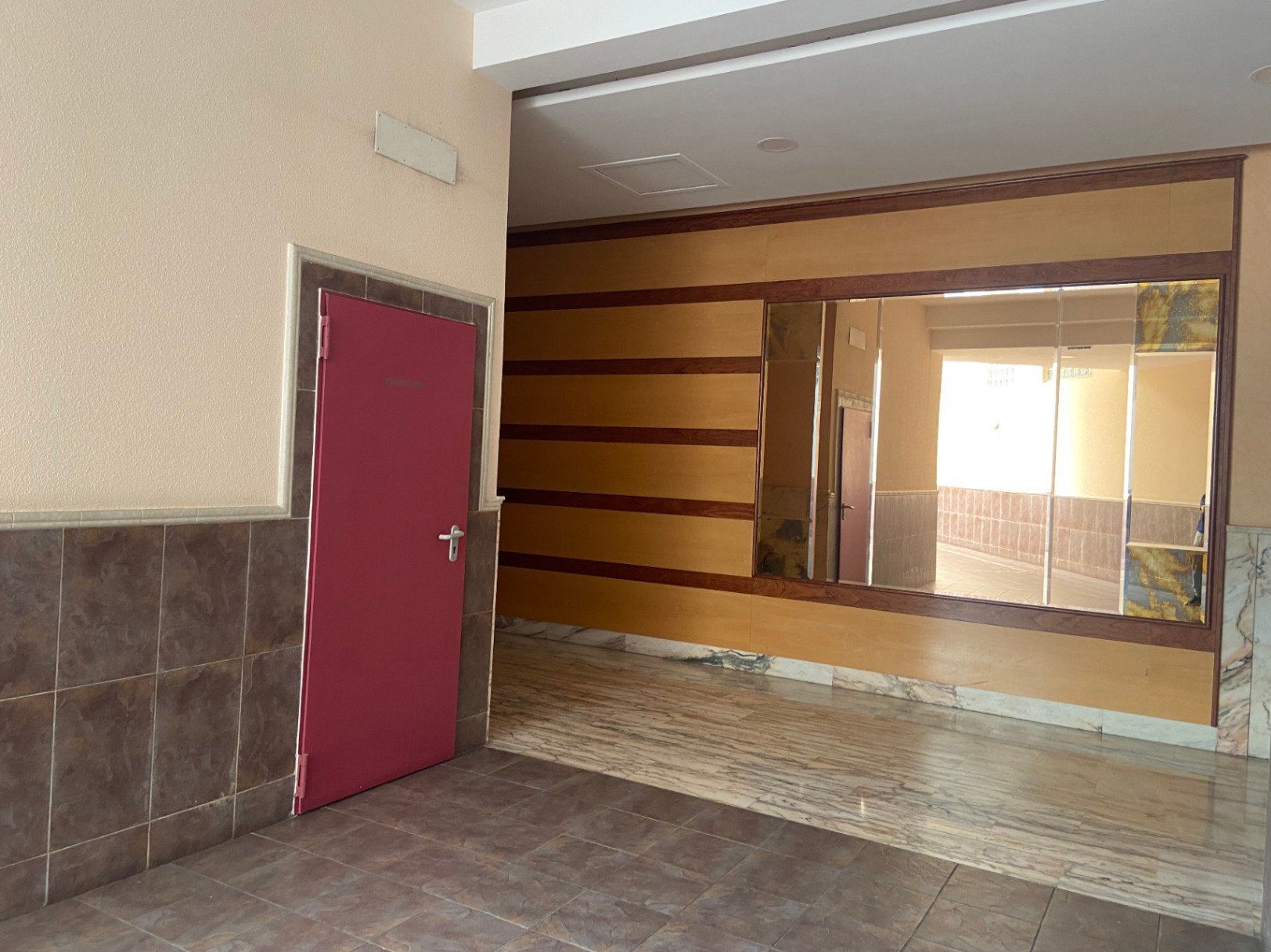 Apartamento en el centro junto al Parque Antonio Machado. Totalmente amueblado. Garaje opcional. 