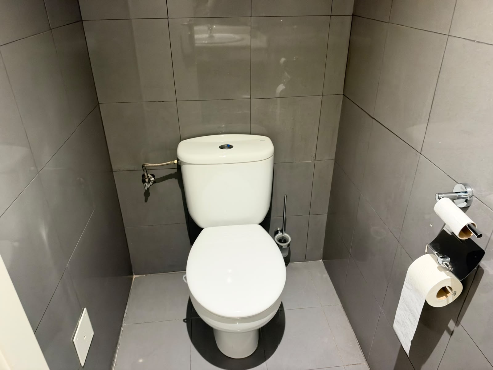 COMMERCIAL PREMISES IN THE CITY CENTER READY FOR USE