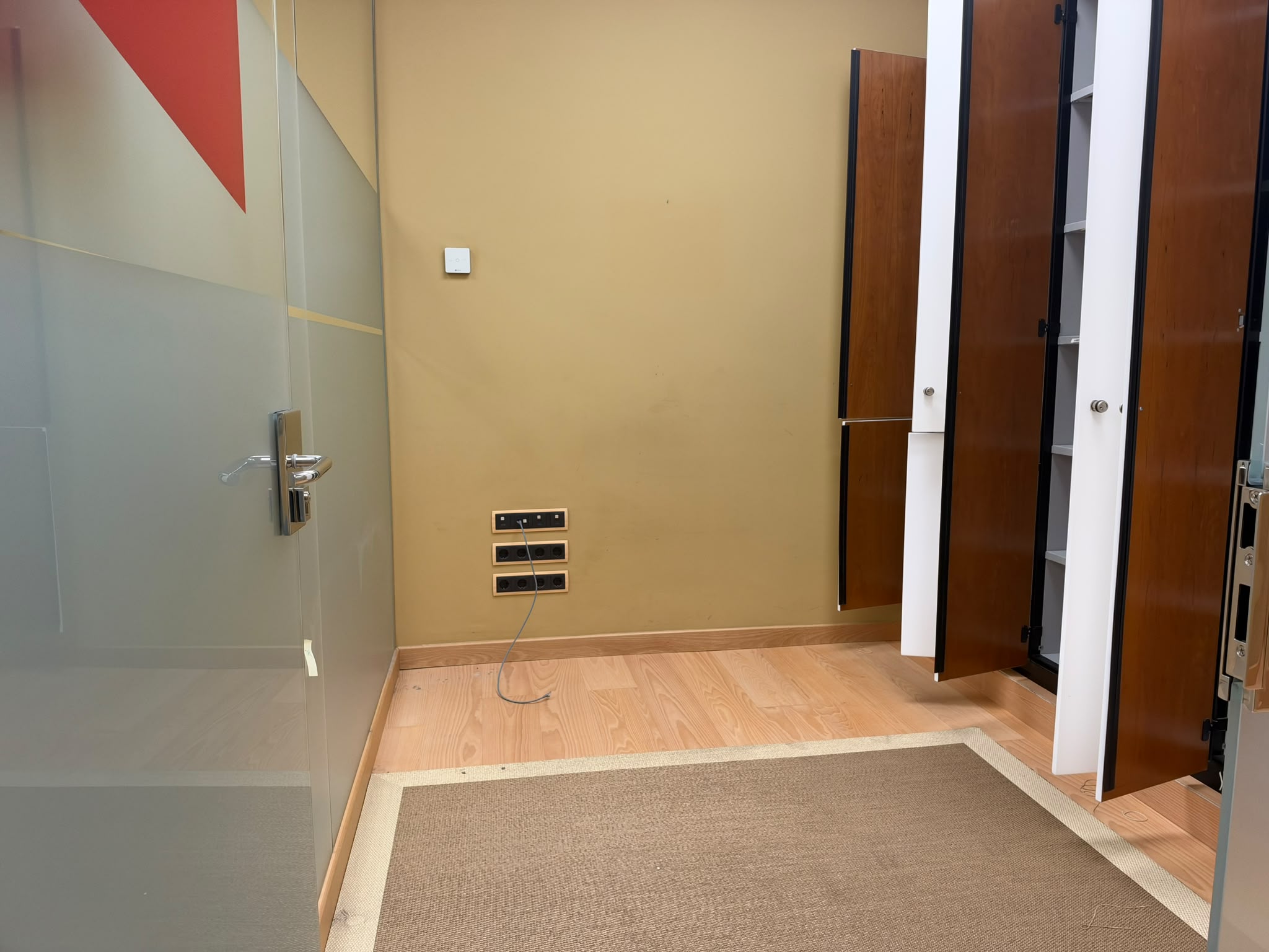 COMMERCIAL PREMISES IN THE CITY CENTER READY FOR USE