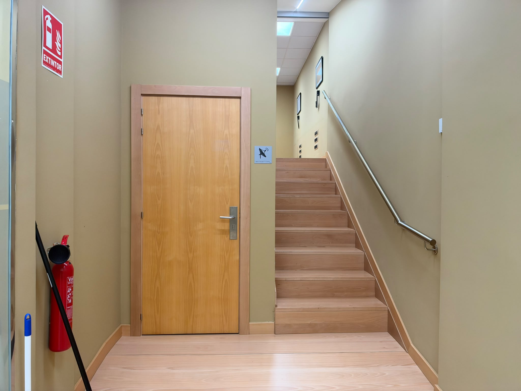 COMMERCIAL PREMISES IN THE CITY CENTER READY FOR USE