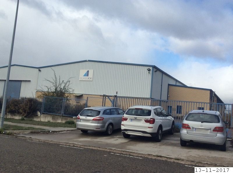 PABELLON INDUSTRIAL EN EL POLIGONO DE BAYAS