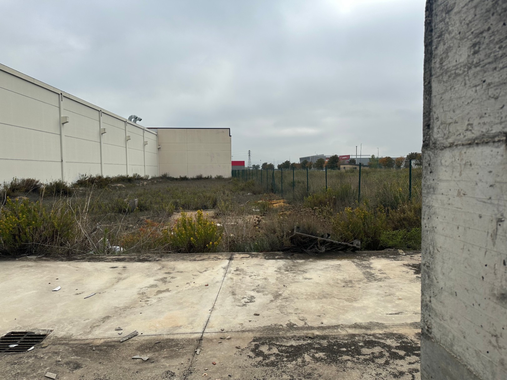 Venta de suelo industrial en el Polígono Industrial de Bayas