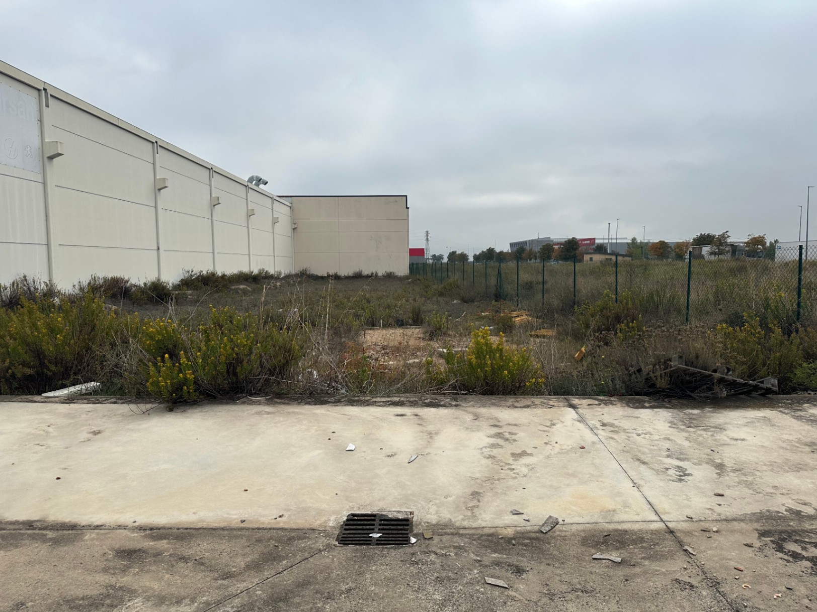 Venta de suelo industrial en el Polígono Industrial de Bayas