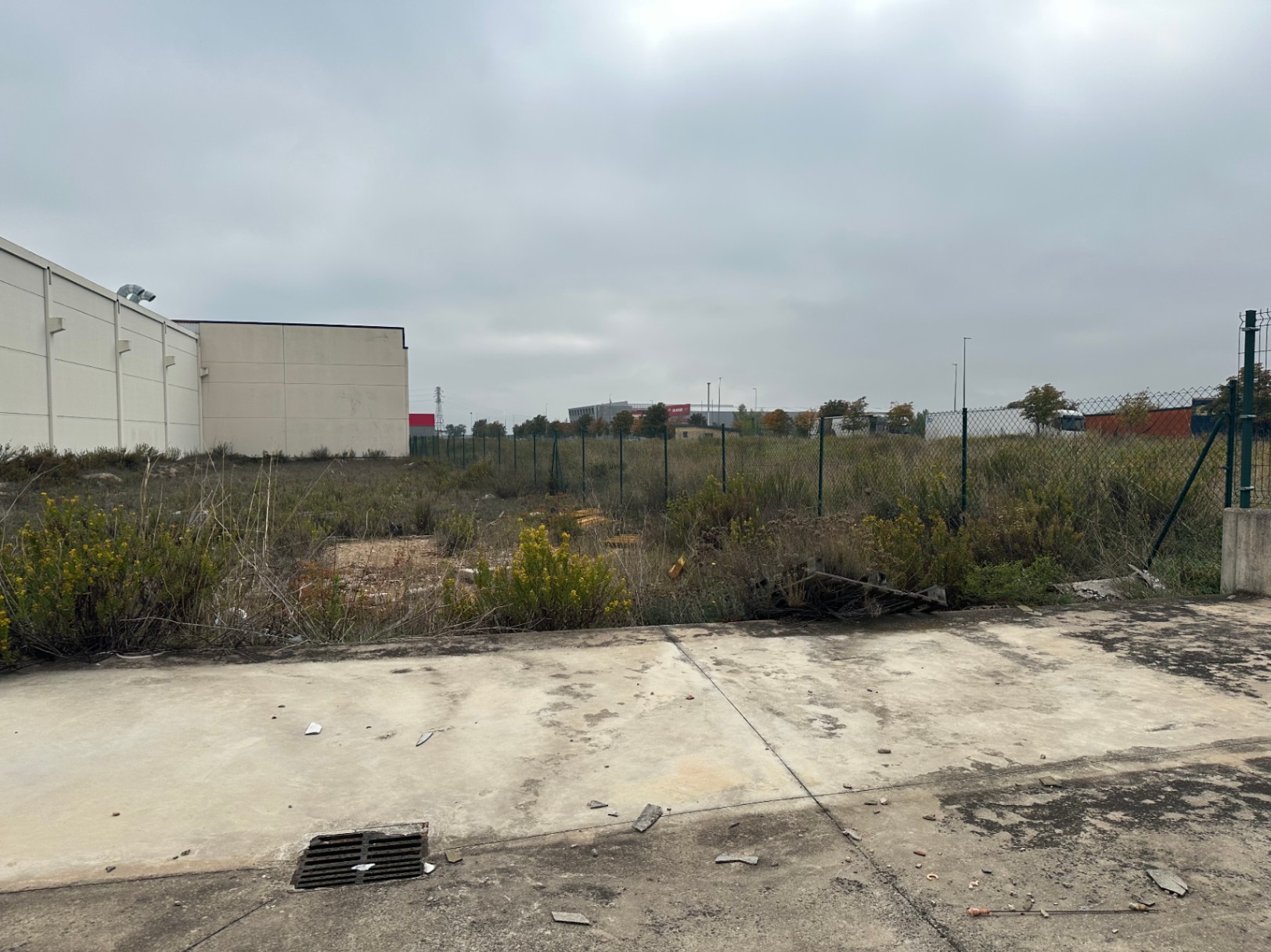 Venta de suelo industrial en el Polígono Industrial de Bayas