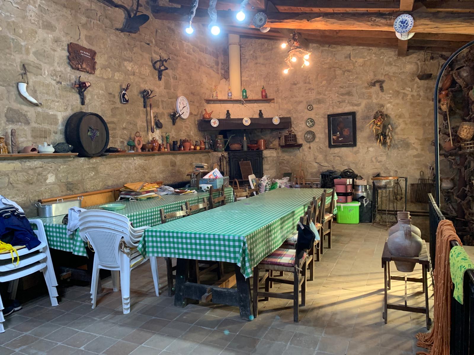 Bodega a la venta en Cuzcurrita de rio Tiron