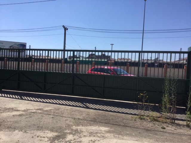 Pabellón de 2.000 metros con parcela de 6.000 metros en Carretera N-1