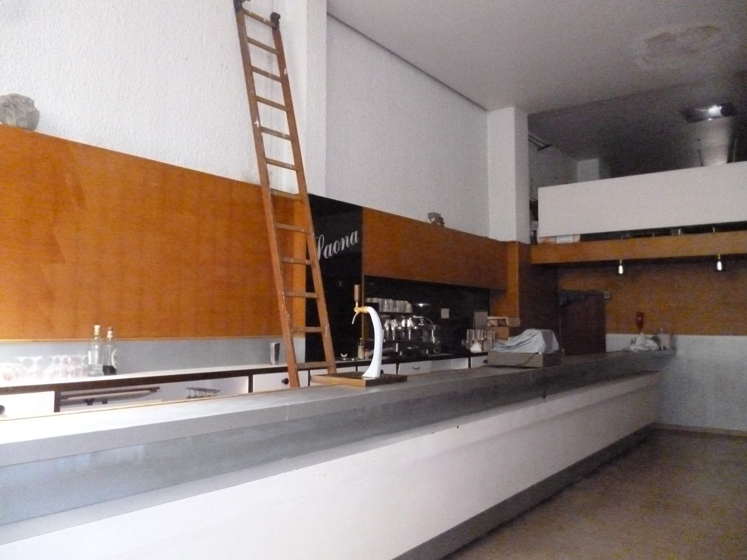 Local comercial en calle Estación