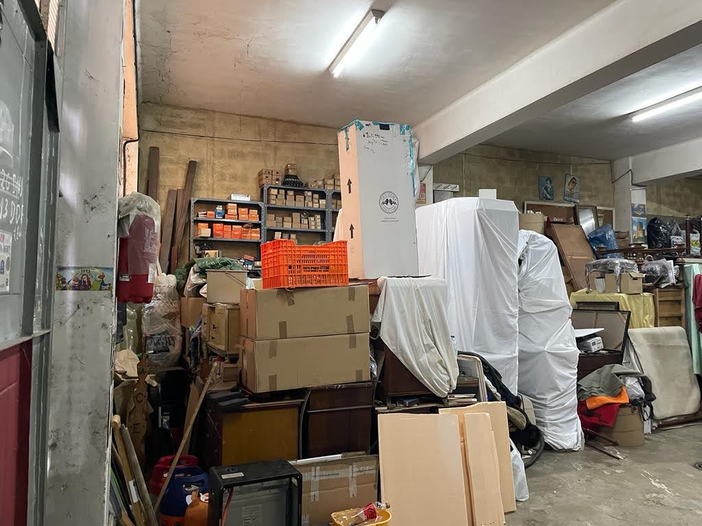 Local a la venta con grandes posibilidades